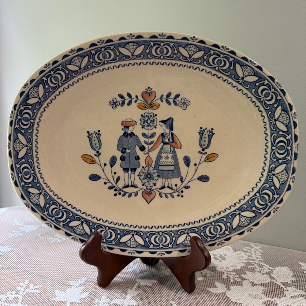 Johnson Brothers Hearts & Flowers Serving Platter Blue Cream 12in Folk Art